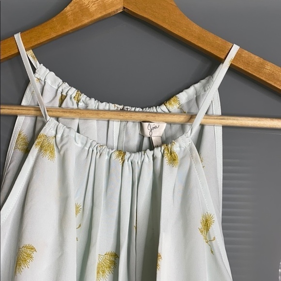 Women’s Large Joie sleeveless shirt light blue - Picture 2 of 6